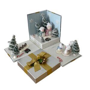 Vtg Avon Musical Snowman Family Forest Scene Fold Out Gift Box Fiber Optic VIDEO